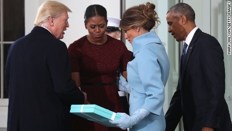   Michelle Obama saw a clumsy gift exchange from the Day of Inauguration 