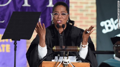 Oprah Winfrey give the Commencement Address at Agnes Scott College on May 13, 2017 in Decatur, Georgia. 