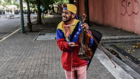 cnnee cafe intvw violinista venezuela viral wuilly arteaga_00012007