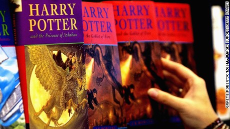 Expelliarmus Langeweile! JK Rowling startet & # 39; Harry Potter zu Hause & # 39; Hub für Kinder in Lockdown