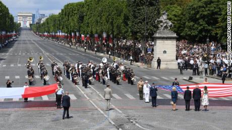 Trump asks for a military parade