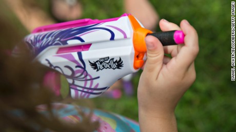 Nerf guns can pose serious eye risk, doctors warn