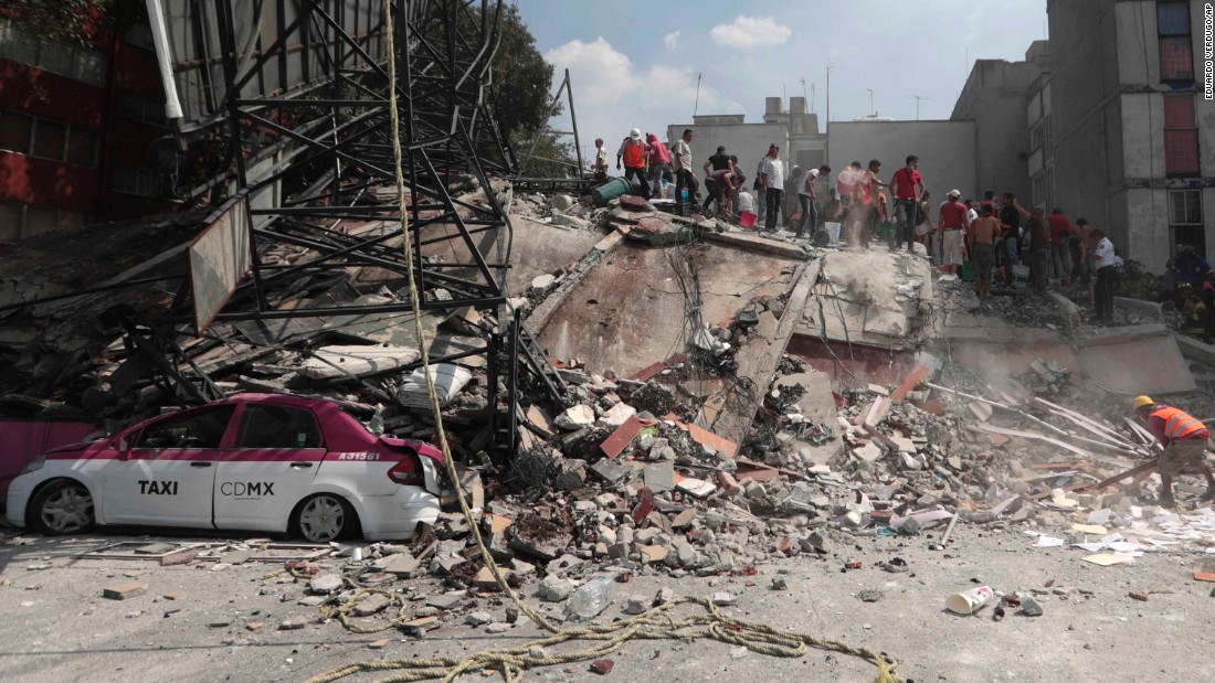Mexico earthquake A rush to save lives amid 'new national emergency' CNN