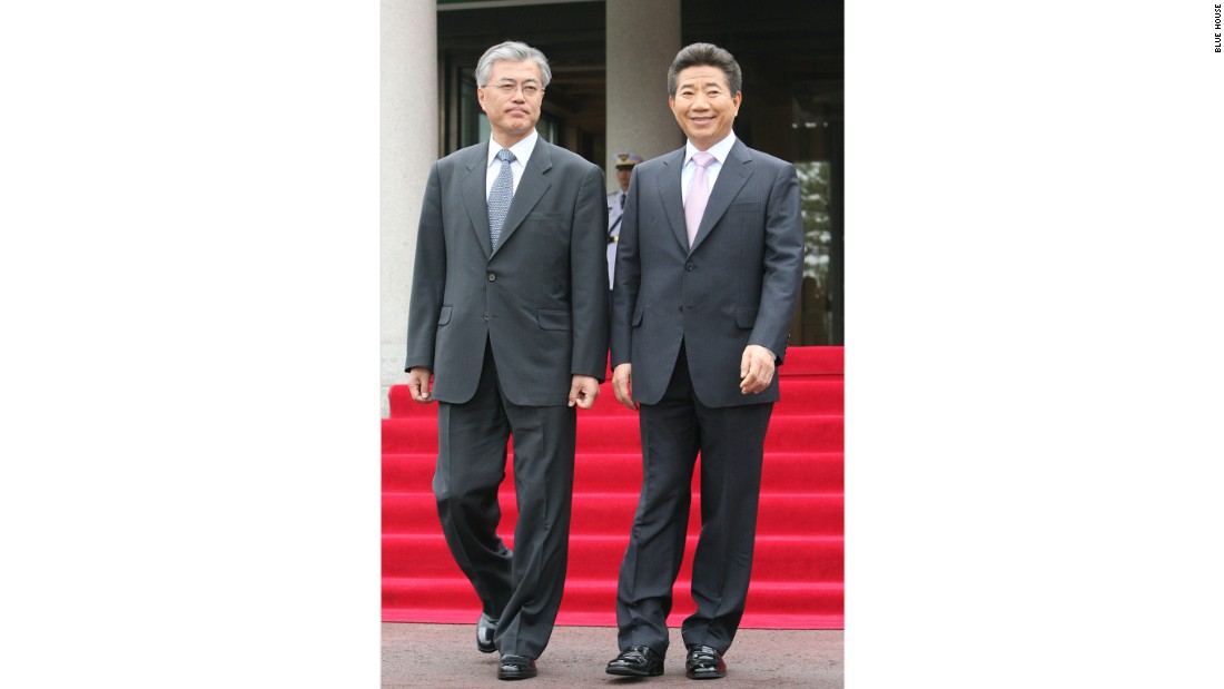 Roh committed suicide in 2009, after which Moon began to focus more on politics. 