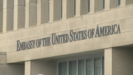 Microwaves suspected in &#39;sonic attacks&#39; on US diplomats in Cuba and China, scientists say