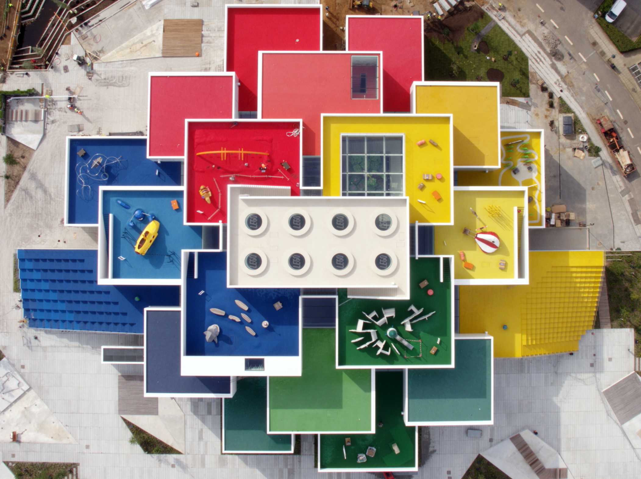 komme til syne procent Blueprint Inside Denmark's giant LEGO house | CNN Travel