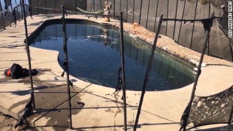 couple pool wildfire 01