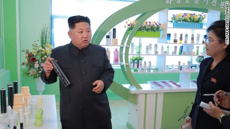 This undated picture released from North Korea&#39;s official Korean Central News Agency (KCNA) on October 29, 2017 shows North Korean leader Kim Jong-Un (C) inspecting the Pyongyang Cosmetics Factory. / AFP PHOTO / KCNA VIA KNS / STR / South Korea OUT / REPUBLIC OF KOREA OUT   ---EDITORS NOTE--- RESTRICTED TO EDITORIAL USE - MANDATORY CREDIT &quot;AFP PHOTO/KCNA VIA KNS&quot; - NO MARKETING NO ADVERTISING CAMPAIGNS - DISTRIBUTED AS A SERVICE TO CLIENTS
THIS PICTURE WAS MADE AVAILABLE BY A THIRD PARTY. AFP CAN NOT INDEPENDENTLY VERIFY THE AUTHENTICITY, LOCATION, DATE AND CONTENT OF THIS IMAGE. THIS PHOTO IS DISTRIBUTED EXACTLY AS RECEIVED BY AFP.  /         (Photo credit should read STR/AFP/Getty Images)