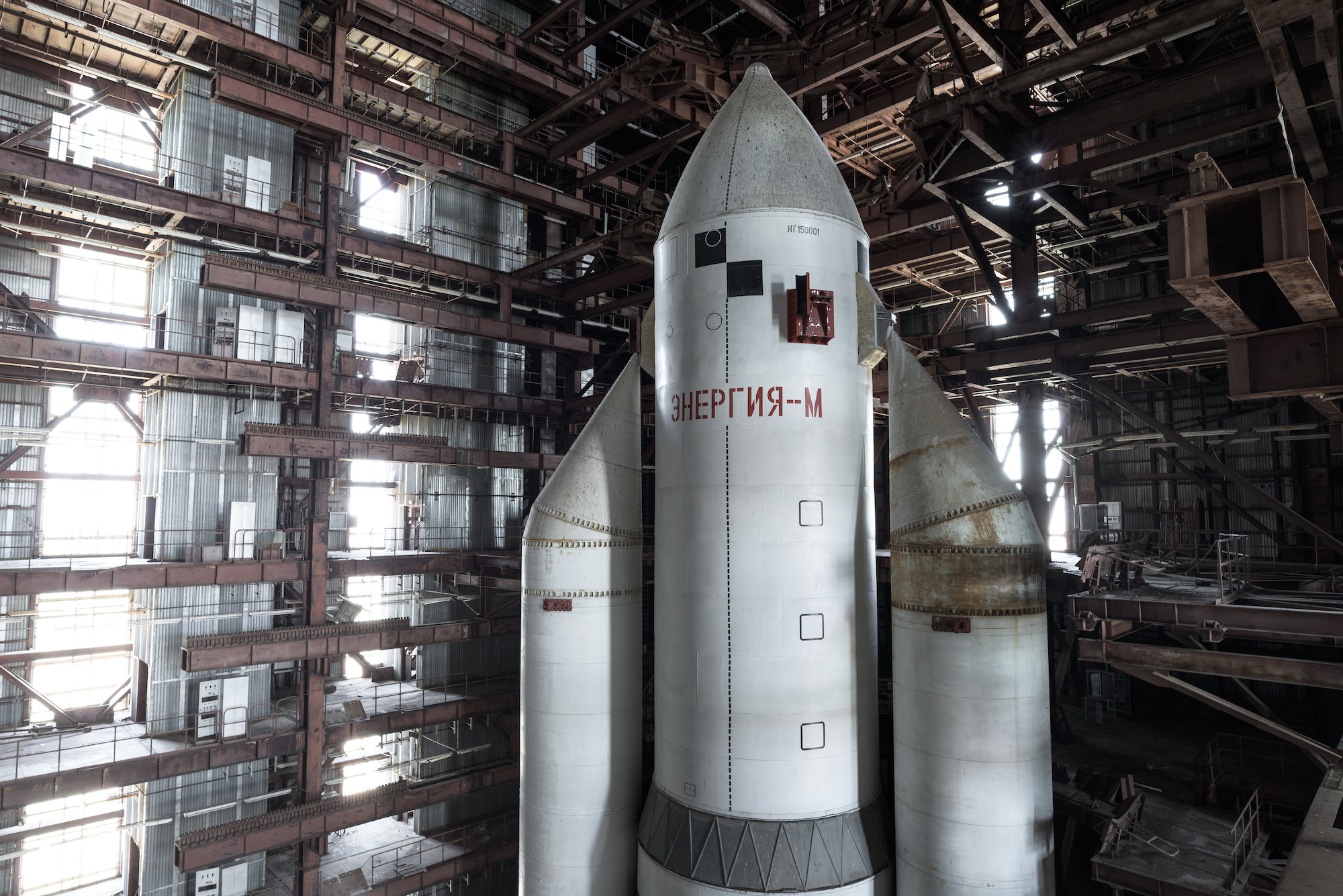 Abandoned Soviet Space Shuttles Rust In Kazakhstan Cnn Style