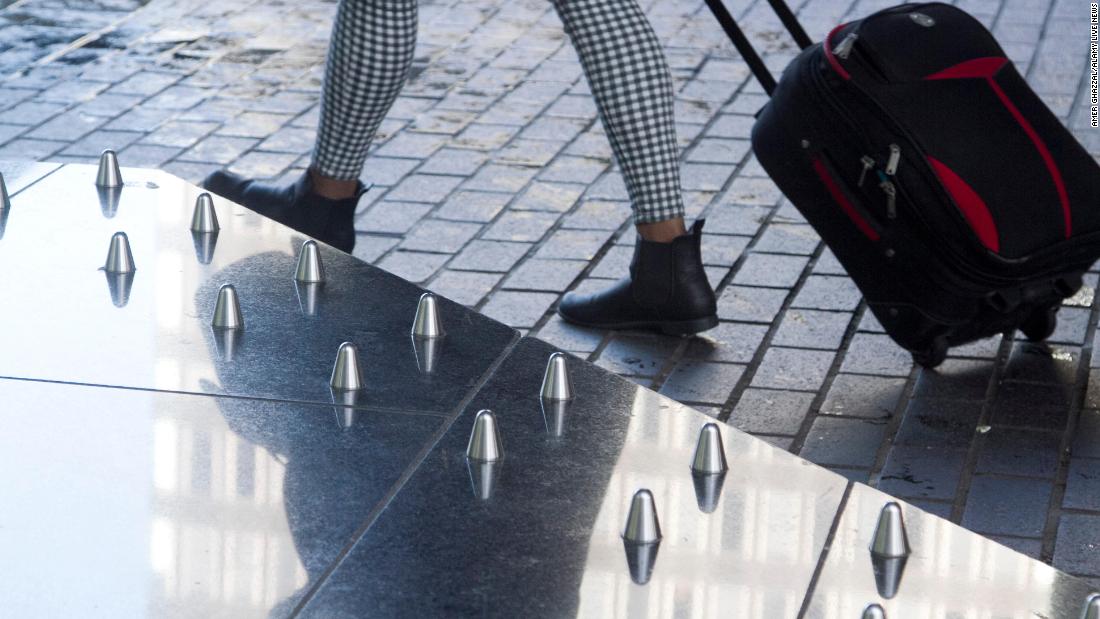 hostile-architecture-around-the-world