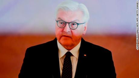 Politicians have a responsibility to keep trying to form a government, German President Frank-Walter Steinmeier said Monday.