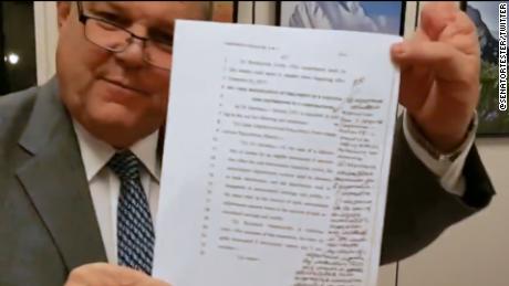 Jon Tester GOP tax bill Elizabeth Warren orig vstan dlewis_00000327.jpg