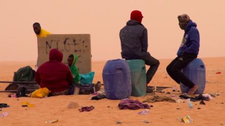 Related video: Migrants left to die in the desert