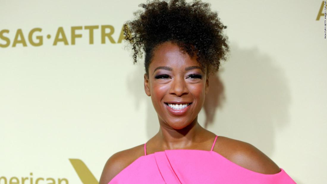 &quot;Handmaid&#39;s Tale&quot; actor Samira Wiley will be on hand to honor the 2017 CNN Heroes on December 17.