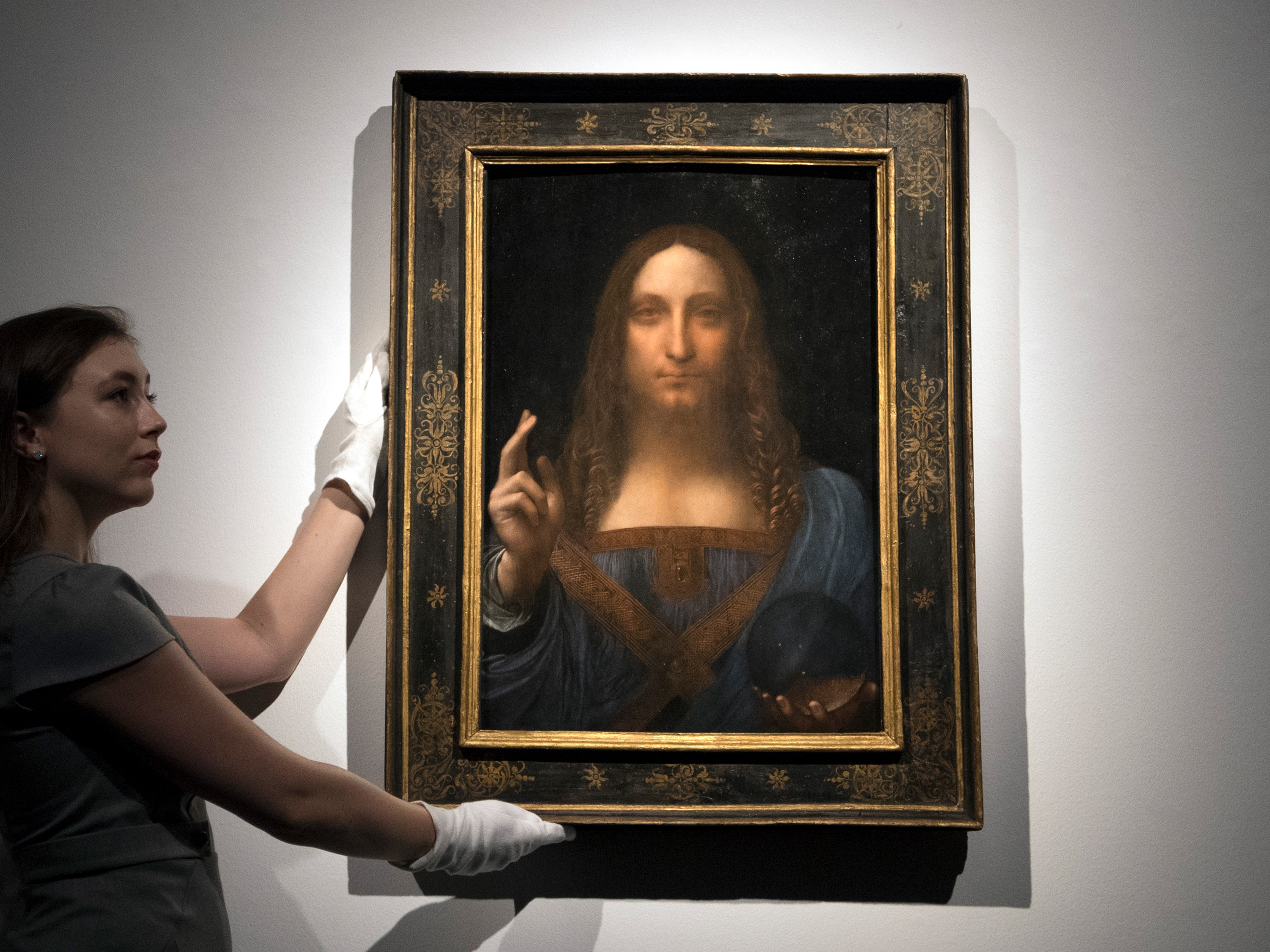 Картина Леонардо да Винчи в Абу Даби Лувр