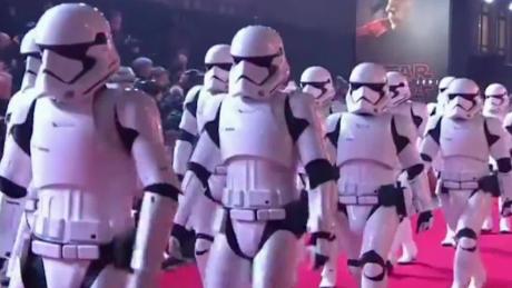 star wars storms red carpet neil curry_00001522