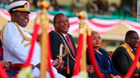 Kenya&#39;s President Uhuru Kenyatta, center, suffered through a difficult 2017.
