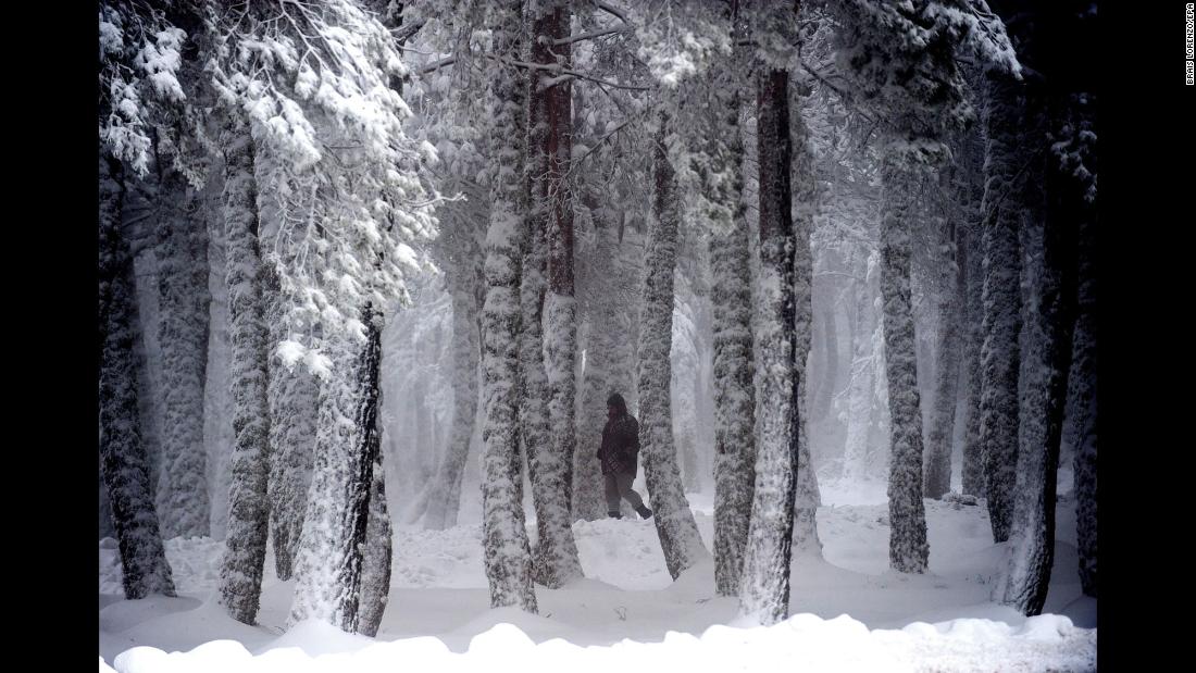 A man walks on a snow-covered path on Cabeza de Manzaneda, a mountain in Galicia, Spain, on Tuesday, December 12. &lt;a href=&quot;http://www.cnn.com/2017/12/08/world/gallery/week-in-photos-1208/index.html&quot; target=&quot;_blank&quot;&gt;See last week in 27 photos&lt;/a&gt;