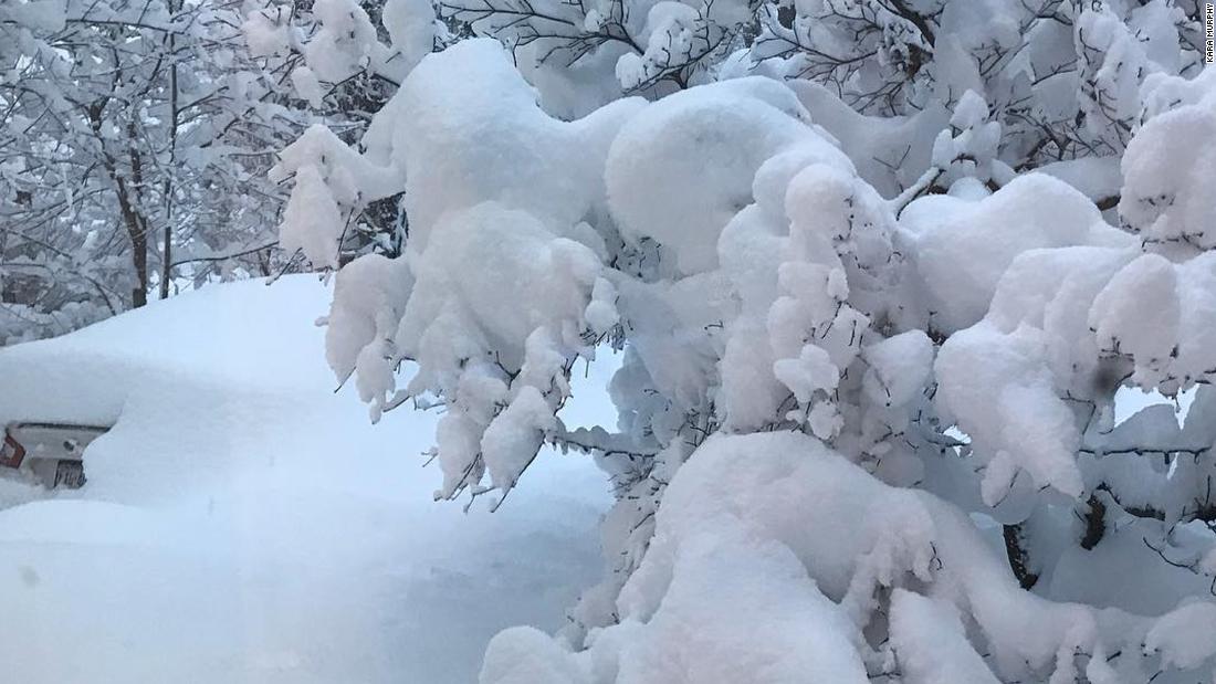 Erie breaks Pennsylvania's two-day snowfall record - CNN