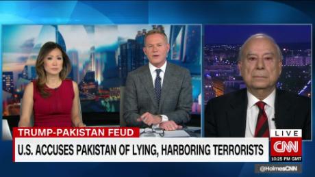 exp Tensions rise between U.S. and Pakistan after tweets _00020407