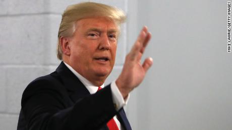 Trump calls for DACA fix, still wants wall in bipartisan immigration talk