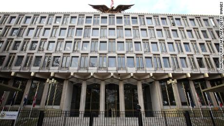 The US embassy in central London is pictured on November 6, 2009.
