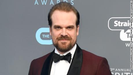 SANTA MONICA, CA - JANUARY 11:  Actor David Harbour attends The 23rd Annual Critics&#39; Choice Awards  at Barker Hangar on January 11, 2018 in Santa Monica, California.  (Photo by Frazer Harrison/Getty Images)