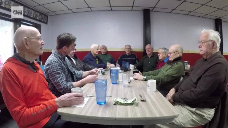 Trump 1 year Iowa voters Weir dnt lead _00015611