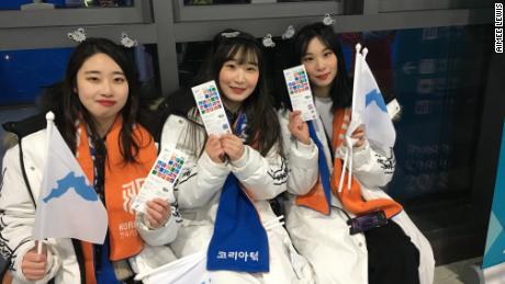 North and South Korean ice skaters show unity in selfie 