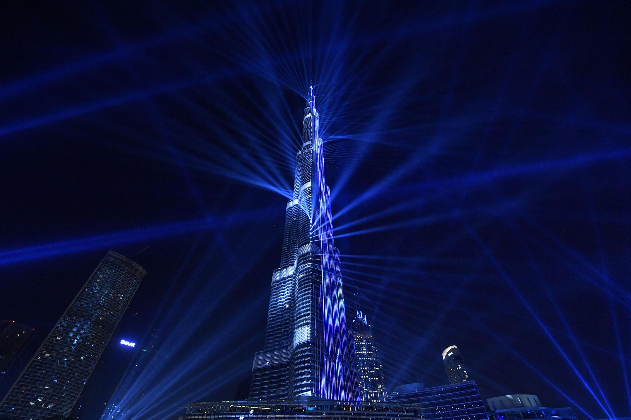 Dubai S Burj Khalifa A Look Inside The World S Tallest