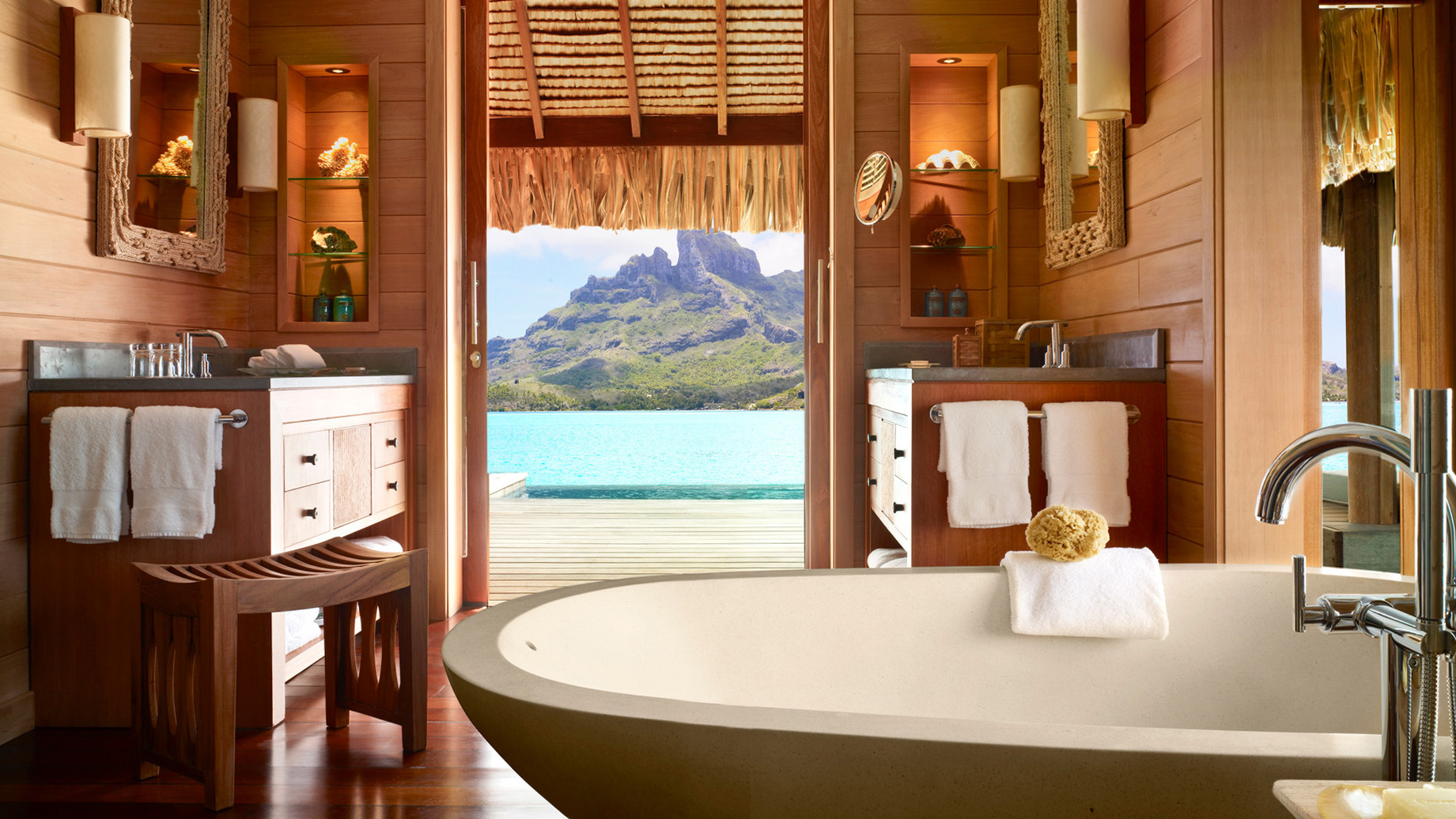 10 Hotel Bathtubs With Jaw Dropping Views Cnn Travel