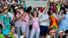 Eventually, "Wenger Out" banners started appearing all over the world, this one was spotted at the annual rugby sevens event in Hong Kong.