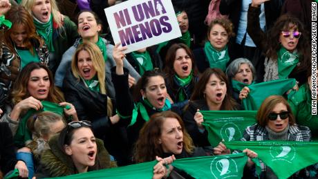 Argentine actresses, along with dozens of other pro-choice activists, gather in front of the Argentine Congress in Buenos Aires, on June 3, 2018, calling for the approval of a bill that would legalize abortion. - The abortion bill will go to a vote in the lower house on June 13. (Photo by EITAN ABRAMOVICH / AFP)        (Photo credit should read EITAN ABRAMOVICH/AFP/Getty Images)