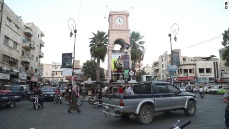 Everything seems calm in the streets of Idlib, although Syrian troops are preparing an attack against the city. 