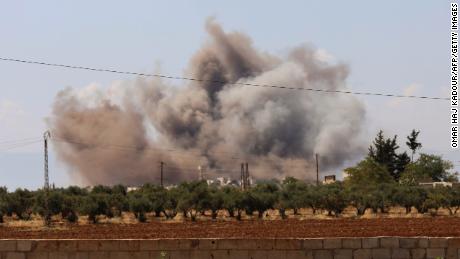 The air strikes struck the Syrian province of Idlib, the last rebel stronghold remaining