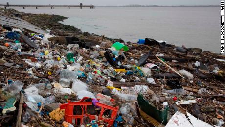 European Parliament supports ban on single-use plastics