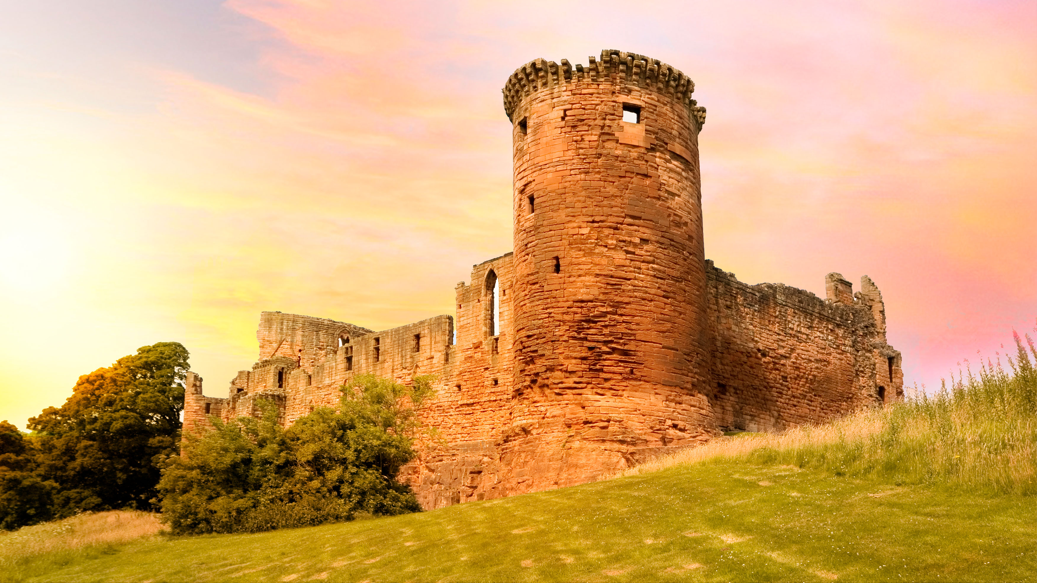 Ruined UK castles spring back to life | CNN Travel