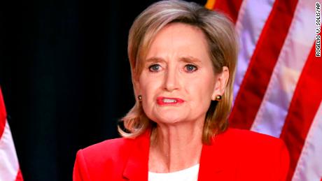 The Republican Cindy Hyde-Smith win Senate Mississippi in the United States among racial controversy