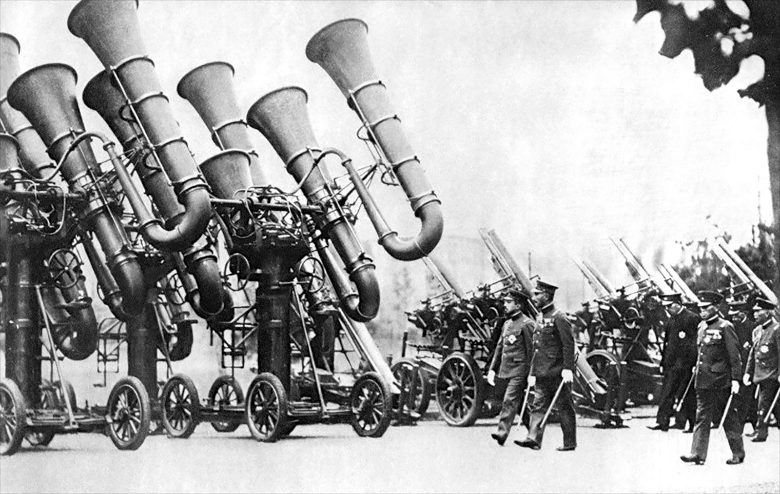 The 'war tubas' we used to spot warplanes before radar - CNN Style