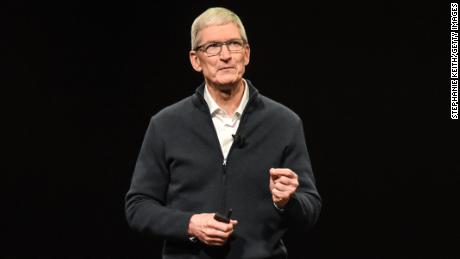 Apple shifts staff from autonomous vehicle project