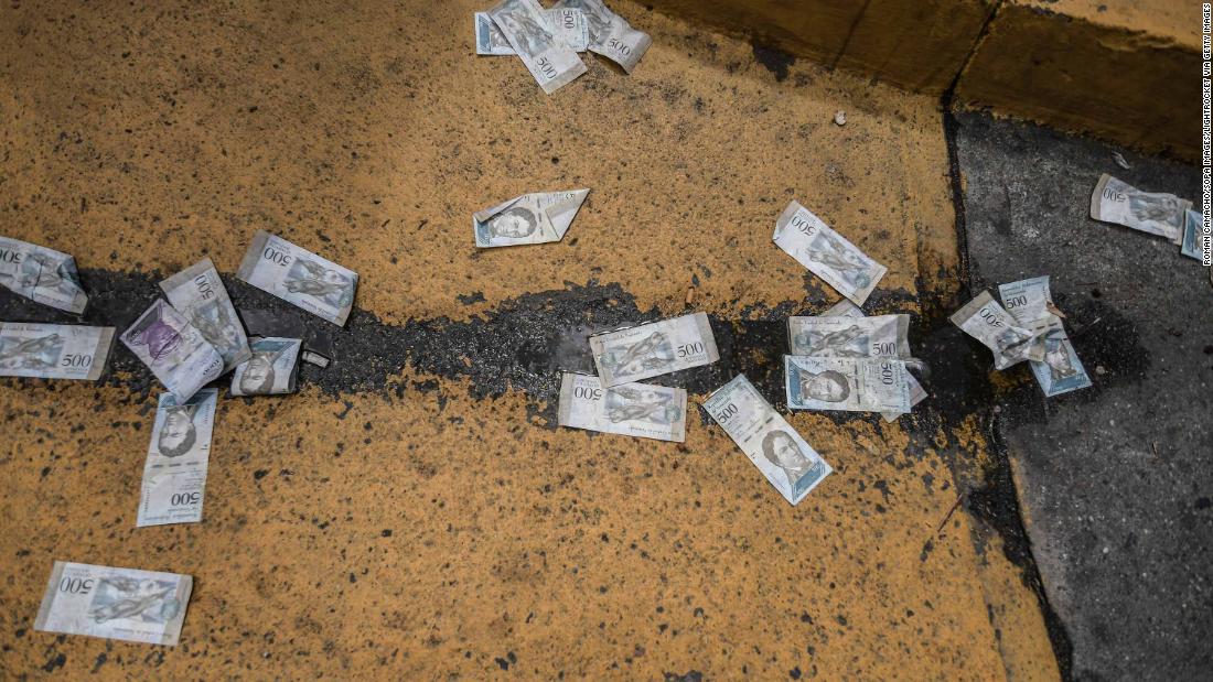 Venezuelan banknotes were thrown on the ground during the Maduro protests on January 23.