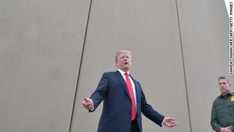Trump declares national emergency to fund wall