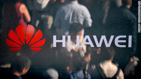 British spies believe that they can handle Huawei in 5G networks.
