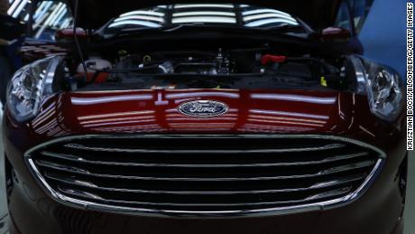 Ford studies fuel consumption and emissions tests 