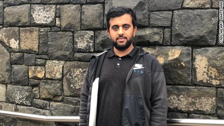 Er floh aus Afghanistan, um der Gewalt zu entkommen, nur um einen Mann in Christchurch in seinen Armen sterben zu sehen