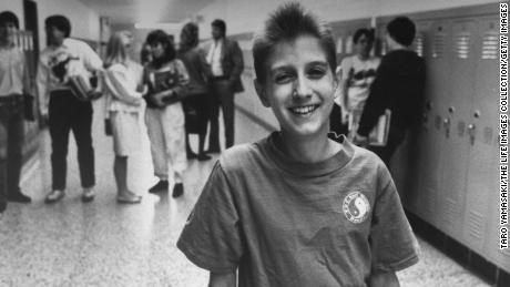 Ryan White smiled at Hamilton Heights High School in 1987. 