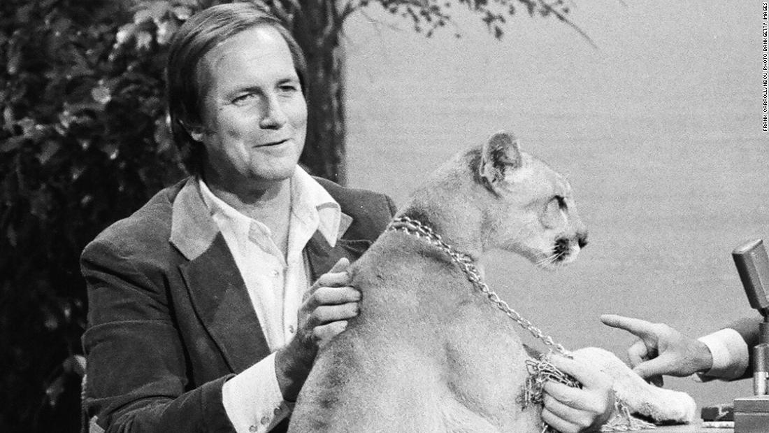 Former &quot;Wild Kingdom&quot; host &lt;a href=&quot;http://www.cnn.com/2019/05/09/us/jim-fowler-wild-kingdom-obit-trnd/index.html&quot; target=&quot;_blank&quot;&gt;Jim Fowler&lt;/a&gt;, who brought his love of animals into the living rooms of a generation of Americans, died May 8 at the age of 89. Fowler, seen here at left, was a frequent guest of talk-show host Johnny Carson.
