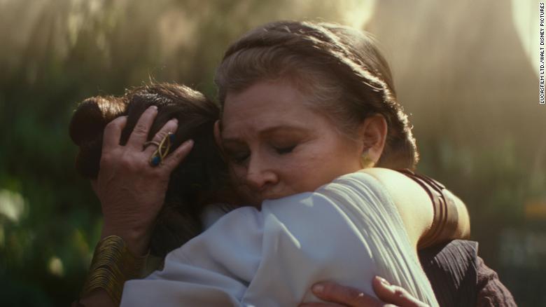 Carrie Fisher và Daisy Ridley trong & # 39; Star Wars: Sự trỗi dậy của Skywalker & # 39;