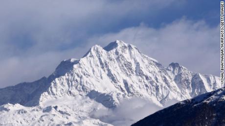 Search underway for climbers missing in Indian Himalayas 