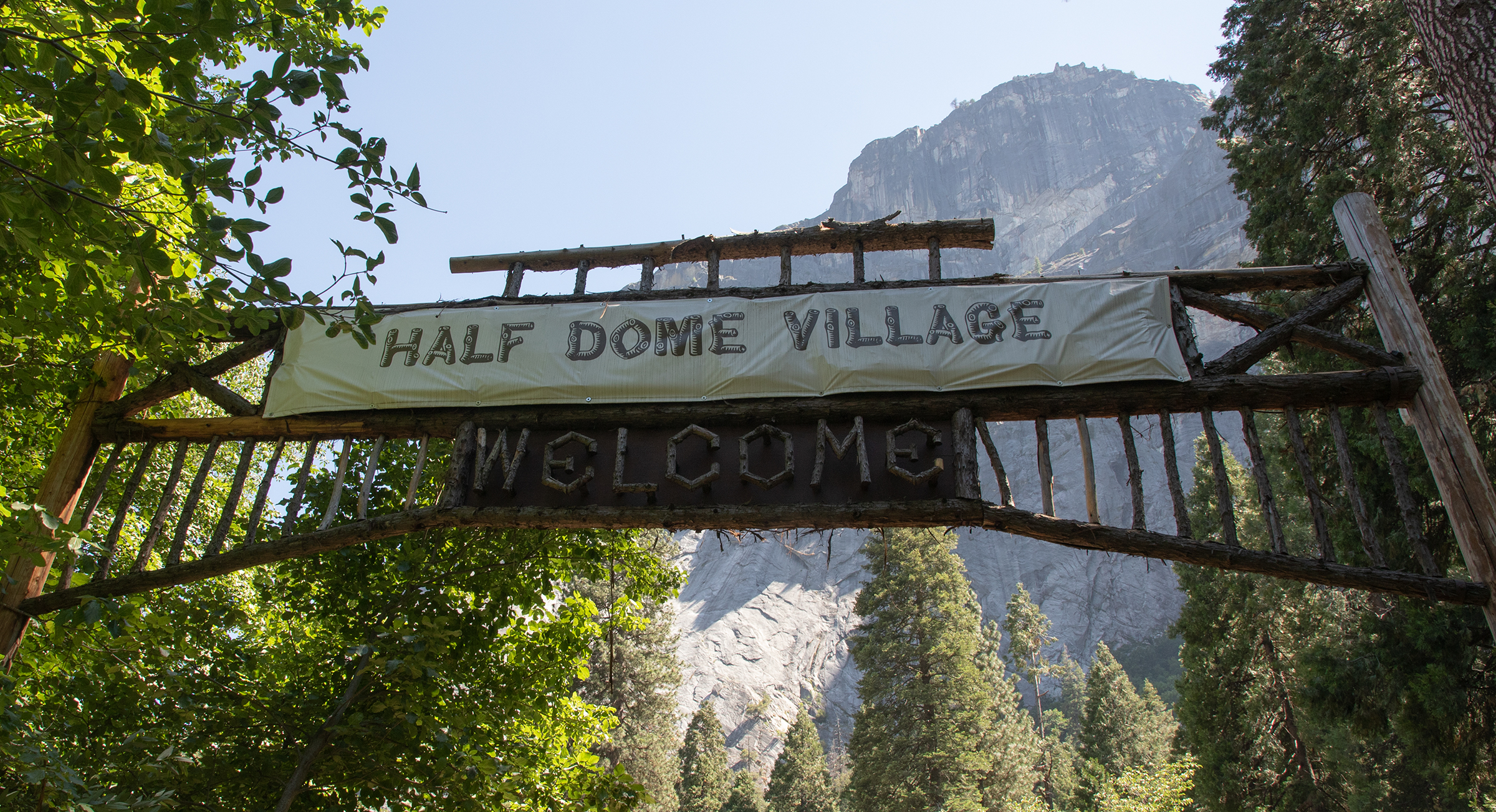 are dogs allowed in half dome village